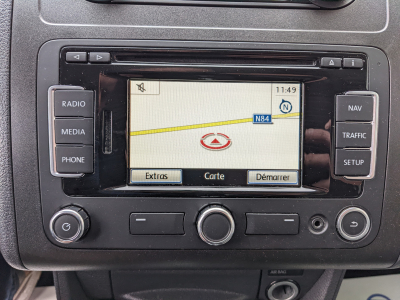 Volkswagen Caddy 1.6 TDI DSG GPS CLIM RADAR ARR SIEGES CHAUFF