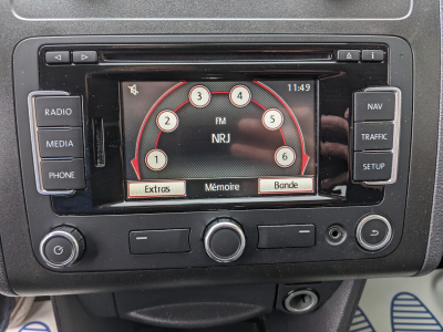 Volkswagen Caddy 1.6 TDI DSG GPS CLIM RADAR ARR SIEGES CHAUFF