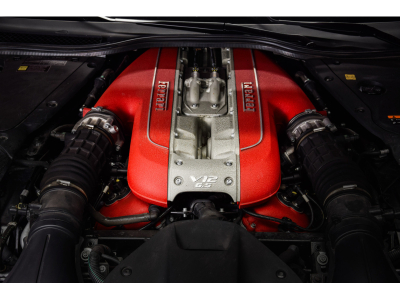 Ferrari 812 Superfast 6.5 V12