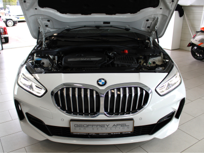 BMW 118 i M SPORT PAKET PANO CUIR NAVI 1 HAND