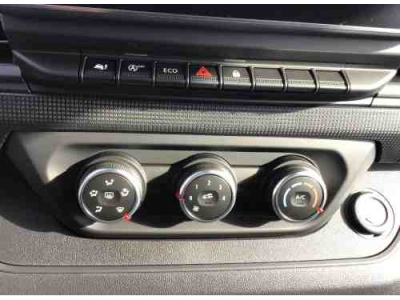 Renault Trafic 150  EDC L2H1 KAMERA/AHK/2 SCHIEBETÜREN