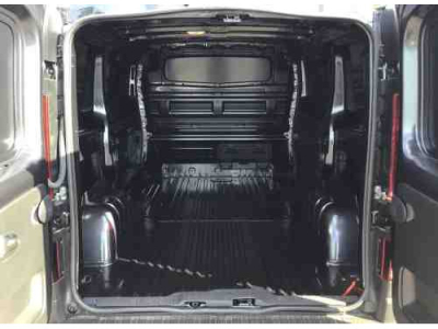 Renault Trafic 150  EDC L2H1 KAMERA/AHK/2 SCHIEBETÜREN