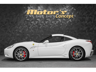 Ferrari California 4.3 V8 - BIANCO AVUS
