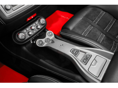 Ferrari California 4.3 V8 - BIANCO AVUS