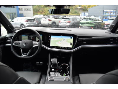 Volkswagen Touareg 3.0 TDI 4Motion R-Line Tiptronic