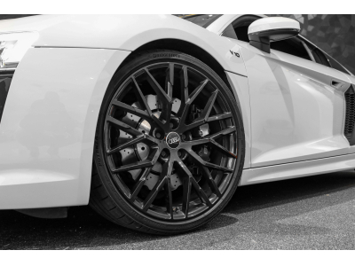 Audi R8 5.2 V10 FSI COUPÉ S-TRONIC