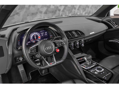 Audi R8 5.2 V10 FSI COUPÉ S-TRONIC