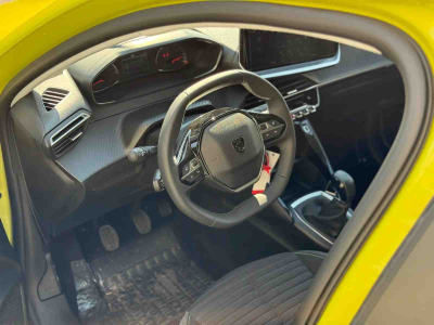 Peugeot 208 1.2 PureTech 75 Active