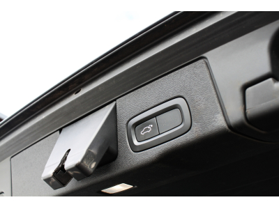 Volvo XC60 T8 TWIN ENGINE INSCRIPTION