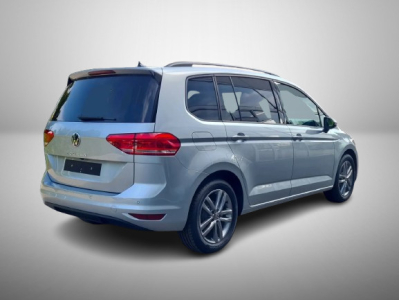 Volkswagen Touran 1.5 TSI 150 DSG Confortline 7 places