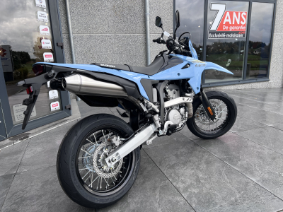 Suzuki DR-Z 400 Supermotard