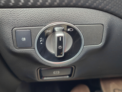 Mercedes-Benz A 200 A 200d 7G-DCT PACK AMG GPS TOIT OUVRANT BLUETOOTH CAMERA