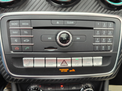 Mercedes-Benz A 200 A 200d 7G-DCT PACK AMG GPS TOIT OUVRANT BLUETOOTH CAMERA