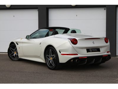 Ferrari California California T V8 3.9L 560 | BIANCO ITALIA | TVA