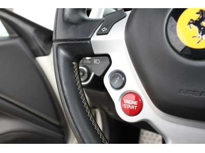 Ferrari California California T V8 3.9L 560 | BIANCO ITALIA | TVA