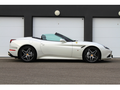 Ferrari California California T V8 3.9L 560 | BIANCO ITALIA | TVA