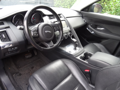 Jaguar E-Pace 2.0D 150 R-DYNAMIC S