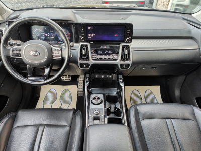 Kia Sorento 2.2 CRDI AWD 4 7PLACES TOIT PANO SIEGES VENTIL+CHAUFF CARPLAY