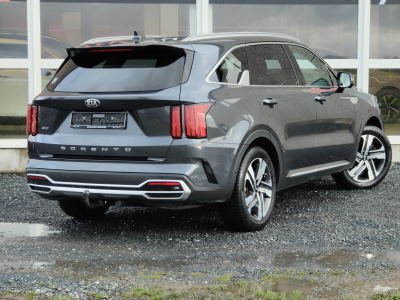 Kia Sorento 2.2 CRDI AWD 4 7PLACES TOIT PANO SIEGES VENTIL+CHAUFF CARPLAY