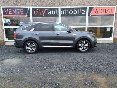 Kia Sorento 2.2 CRDI AWD 4 7PLACES TOIT PANO SIEGES VENTIL+CHAUFF CARPLAY
