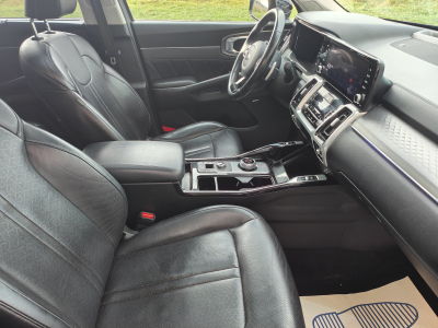 Kia Sorento 2.2 CRDI AWD 4 7PLACES TOIT PANO SIEGES VENTIL+CHAUFF CARPLAY