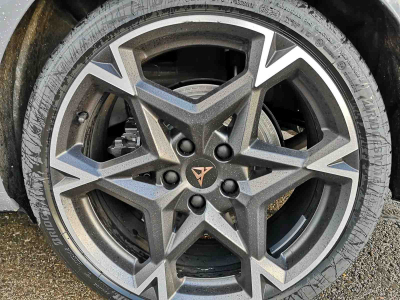 Cupra Leon 2.0 TSi DSG 333  4DRIVE
