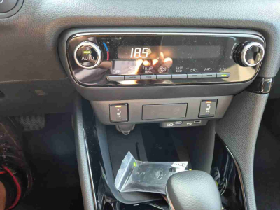 Toyota Yaris 1.5 VVT-i  116 Teamplayer