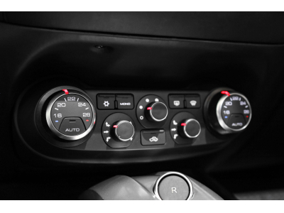 Ferrari California T 3.8 V8 - NERO DAYTONA