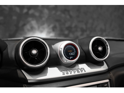 Ferrari California T 3.8 V8 - NERO DAYTONA