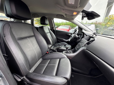 Opel Astra Astra J Lim. 5-trg. Exklusiv