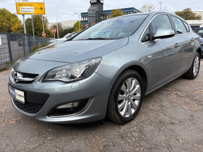 Opel Astra Astra J Lim. 5-trg. Exklusiv