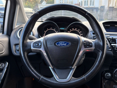 Ford Fiesta Fiesta Titanium/5xTürer/