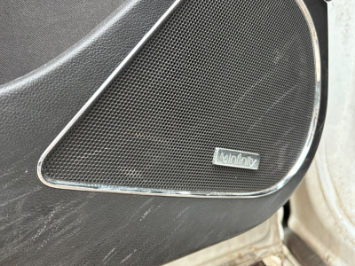 Opel Astra Astra J Lim. 5-trg. White Edition