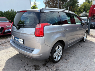 Peugeot 5008 5008 Allure/Automatik/Pano/7xSitze/Navi/