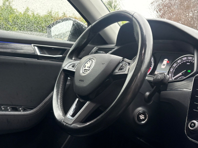 Skoda Superb Superb Lim. Style/DSG/PANO/LEDER