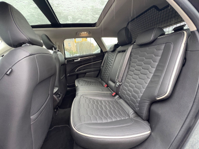 Ford Mondeo Mondeo Turnier Hybrid Vignale/Pano
