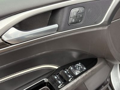 Ford Mondeo Mondeo Turnier Hybrid Vignale/Pano