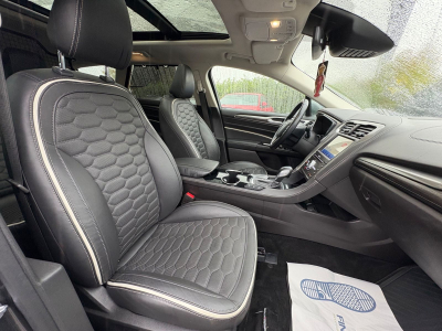 Ford Mondeo Mondeo Turnier Hybrid Vignale/Pano