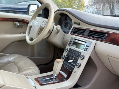 Volvo XC70 XC 70 XC70 Summum AWD