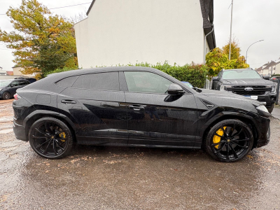 Lamborghini Urus Urus 4.0 V8 Autom./23Zoll/HEADUP/KERAMIK/NACHTSI