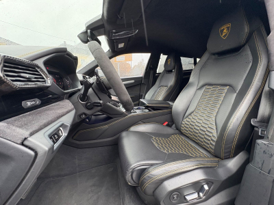 Lamborghini Urus Urus 4.0 V8 Autom./23Zoll/HEADUP/KERAMIK/NACHTSI
