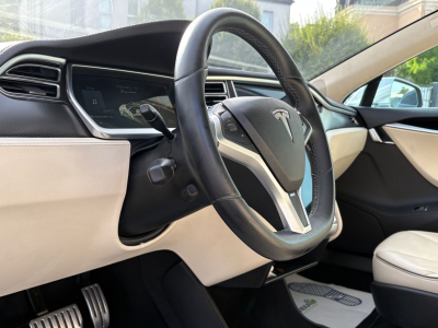 Tesla Model S Model S P 85 Performance/NP96000EURO
