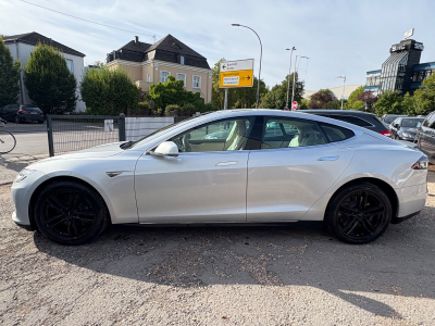 Tesla Model S Model S P 85 Performance/NP96000EURO