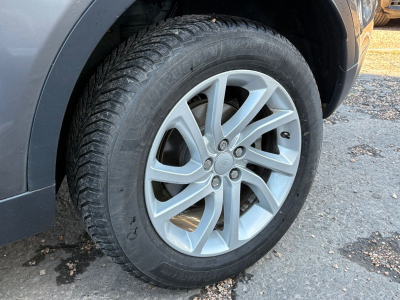 Land-Rover Discovery Discovery Sport AWD