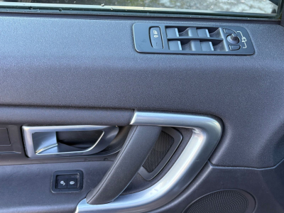 Land-Rover Discovery Discovery Sport AWD