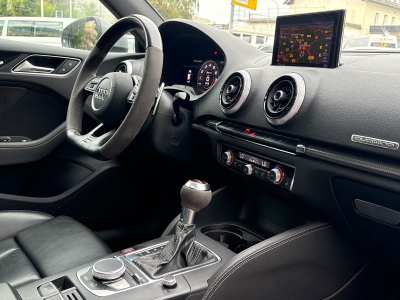 Audi RS3 RS3 RS 3 Sportback 2.5 TFSI quattro