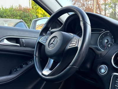 Mercedes-Benz A 160 A 160 CDI / d / Kamera / Keyless Go /