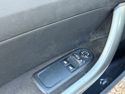 Peugeot e-308 308 SW Filou HDi