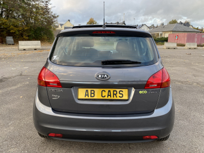 Kia Venga 1.4i