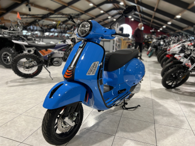 Vespa GTS Super Sport 125